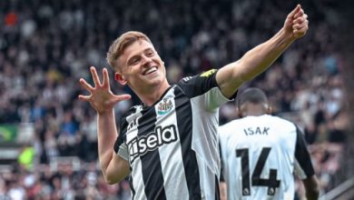 نيوكاسل يونايتد يكتسح مانشستر يونايتد برباعية ويصعد إلى المركز الرابع في الدوري الإنجليزي